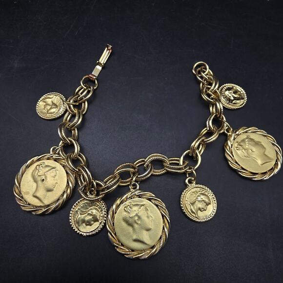 Vintage Gold Tone Faux Coin Charm Bracelet Currency Jewelry - Picture 1 of 10